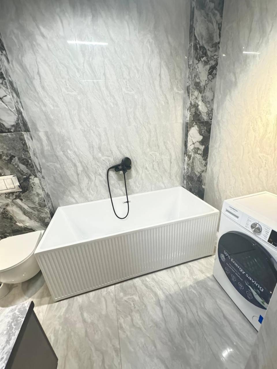 элитный студия возле мега парка жк бизнес класса Apartment